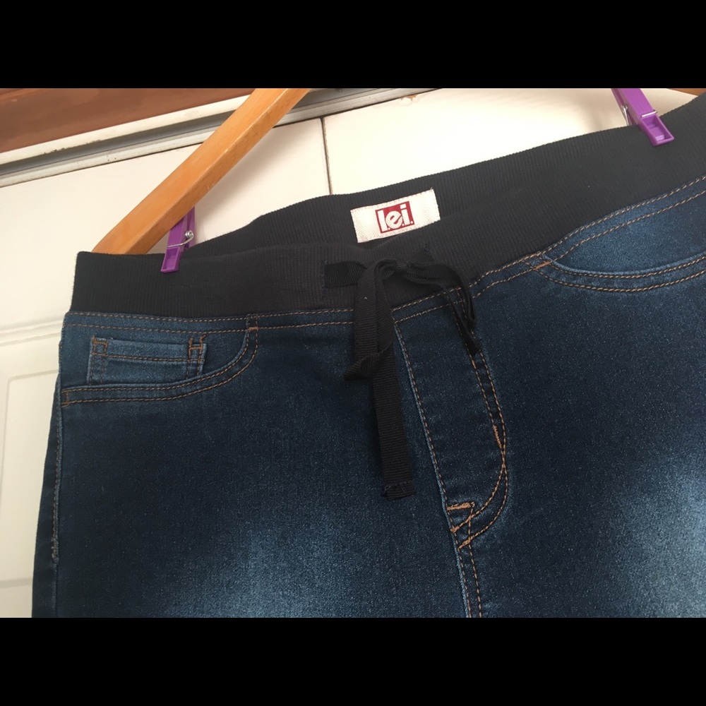 LEI Stretch Jeggings